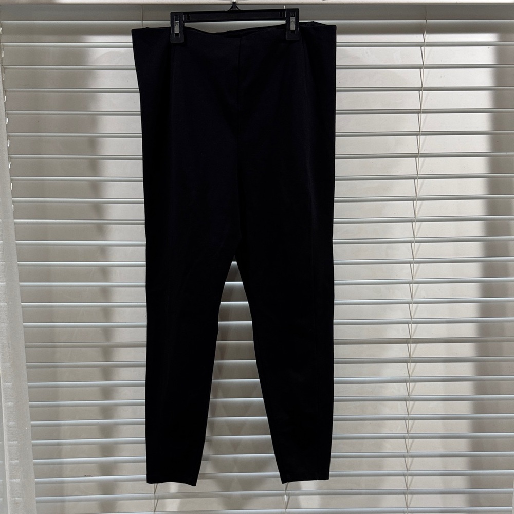 Liverpool Women’s Black Stretch Tapered Dress Pants